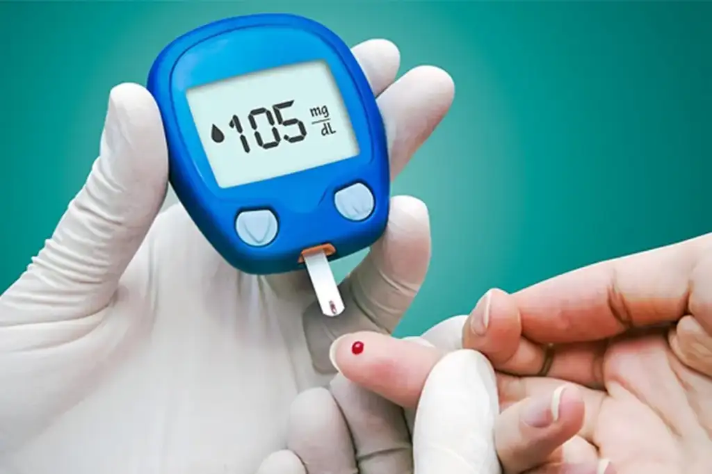 Vacinação e diabetes: Teste de glicemia para monitoramento da diabetes