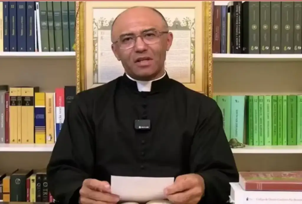 Padre de redenção do gurguéia excomungado: Padre Françoá Rodrigues Figueiredo Costa excomungado pelo Vaticano
