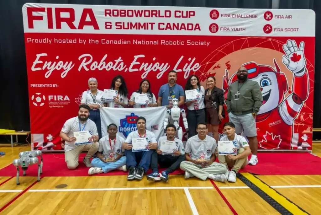 Iema maranhão vence mundial de robótica: Estudantes IEMA Maranhão celebram vitória mundial robótica Canadá