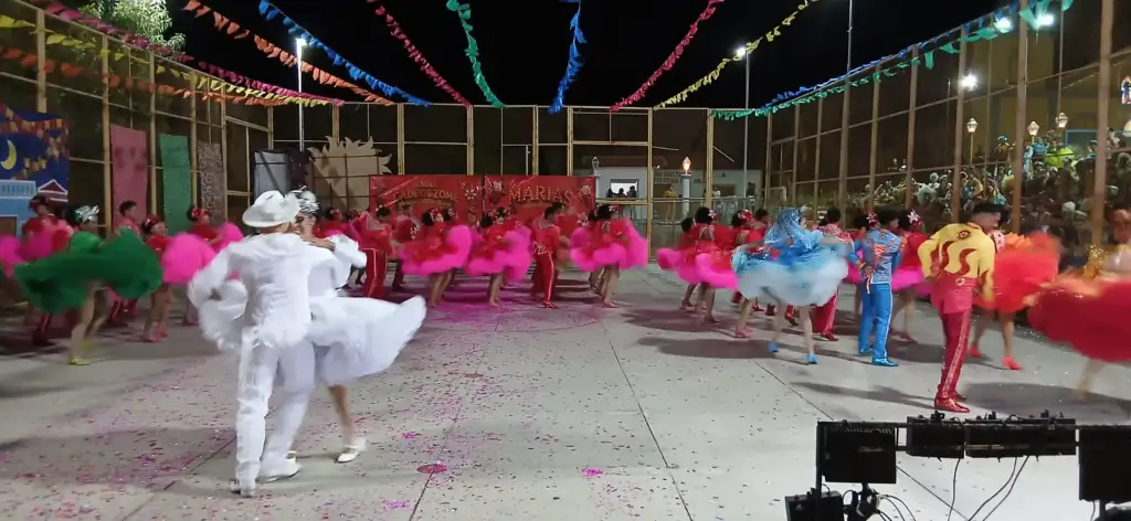 Festival de folguedos 2026 são francisco do maranhão: Dançarinos de quadrilha no Festival de Folguedos em São Francisco