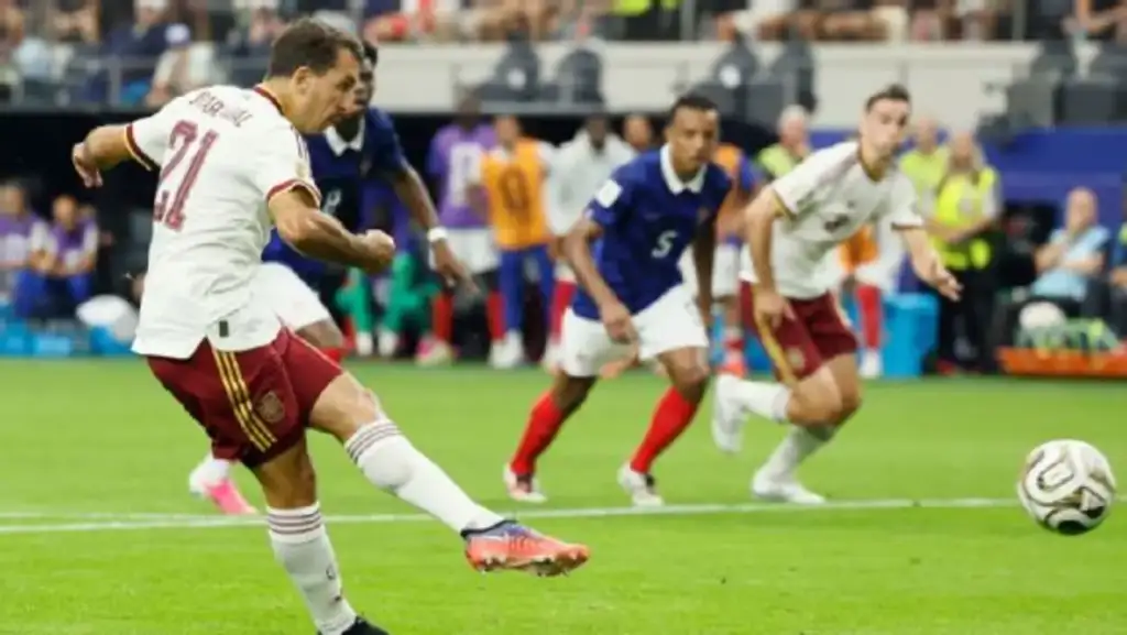 Espanha na final da copa do mundo: Oyarzabal marca gol pela Espanha contra França