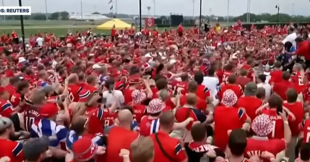 Remada viking dos noruegueses na copa do mundo: Torcida da Noruega celebra 'remada viking' na Copa