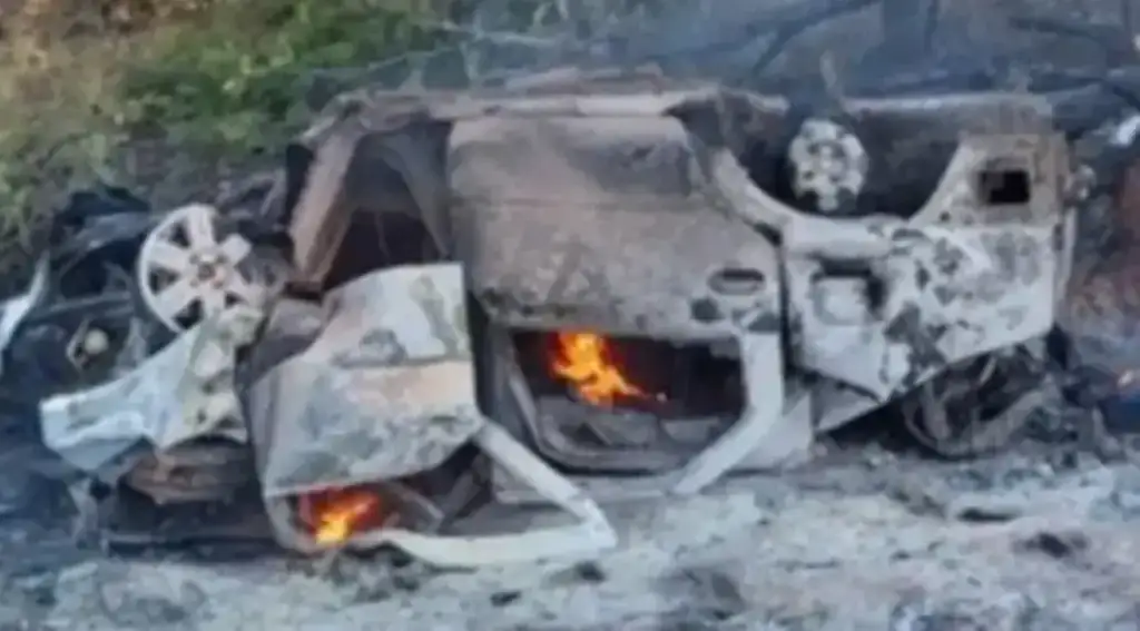 Adolescente morre carbonizado na br-135 em bertolínia: Carro capotado e em chamas após acidente fatal Bertolínia