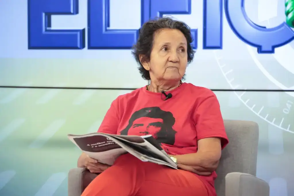 Lourdes melo internada com suspeita de infarto: Candidata Lourdes Melo em aparição pública no Piauí