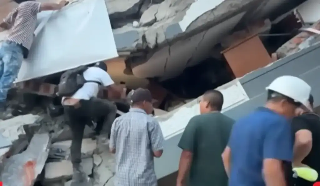 Terremoto 7.4 na colômbia: Equipes de resgate buscam sobreviventes após terremoto na Colômbia