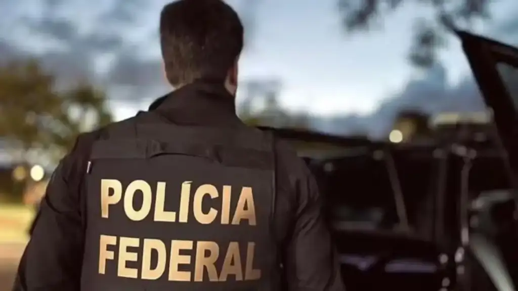 Mulher presa por tráfico em dom expedito lopes: Polícia Federal prende mulher por tráfico Dom Expedito Lopes