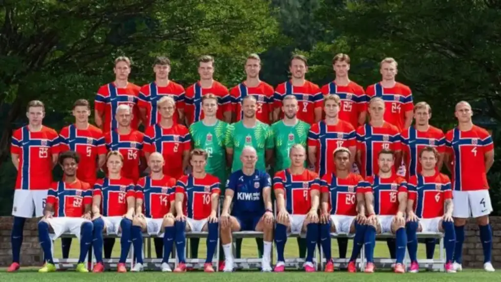 Haaland recordes guinness: Haaland com seleção norueguesa, destaque por recordes Guinness