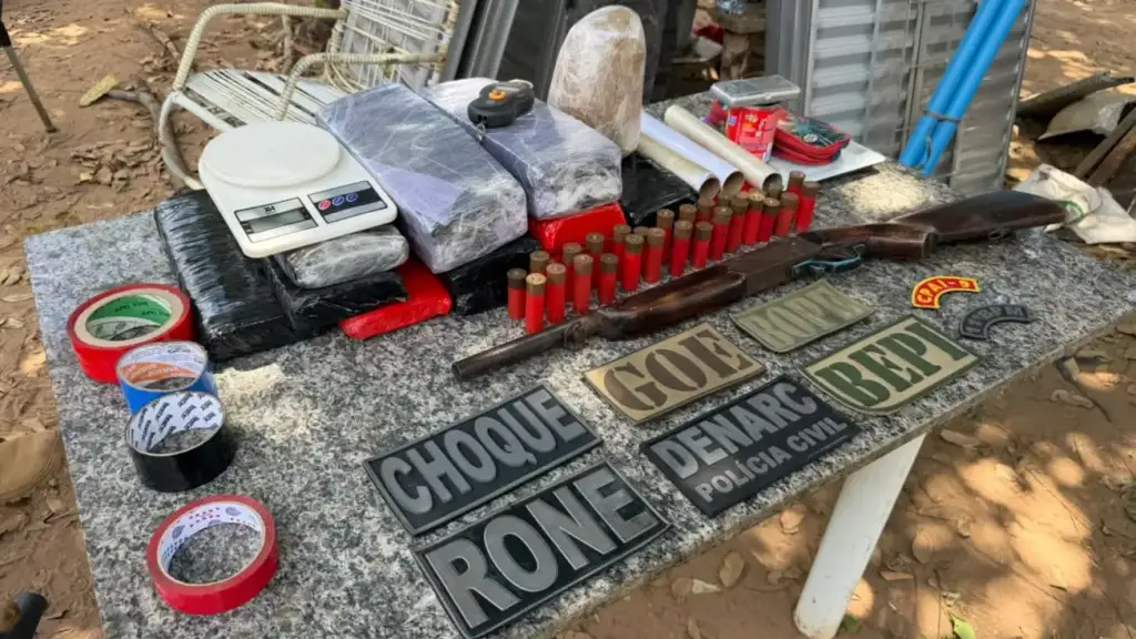 Casal preso com drogas em timon: Drogas e armas apreendidas em operação policial em Timon