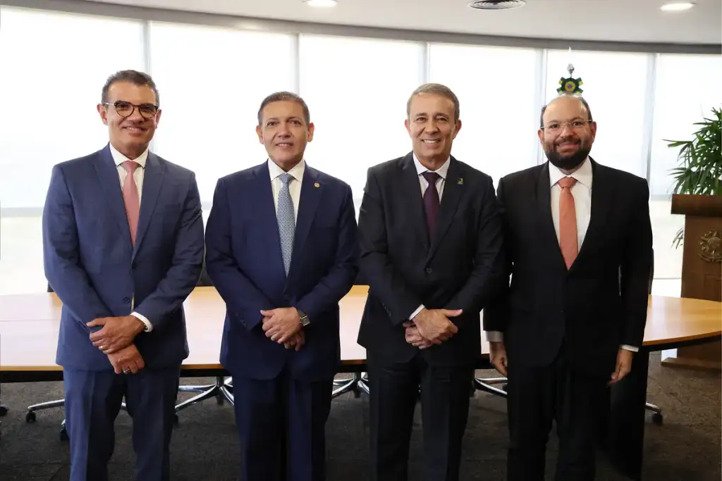 Acessibilidade eleitoral no piauí: Autoridades do TRE-PI e TSE em acordo de acessibilidade