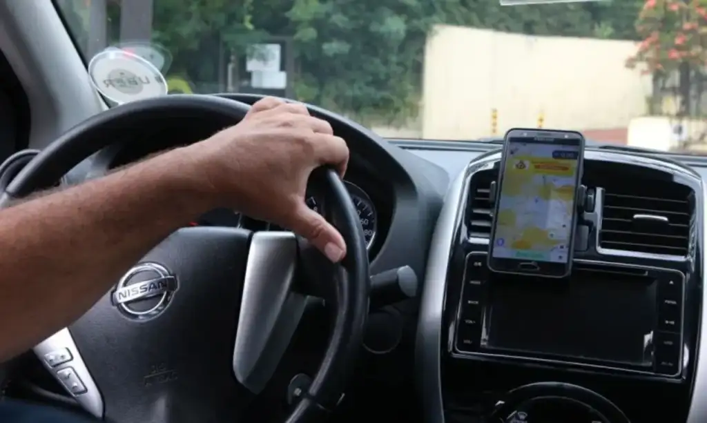 Motoristas de app traficavam drogas do pcc em teresina: Motorista de aplicativo envolvido em tráfico de drogas