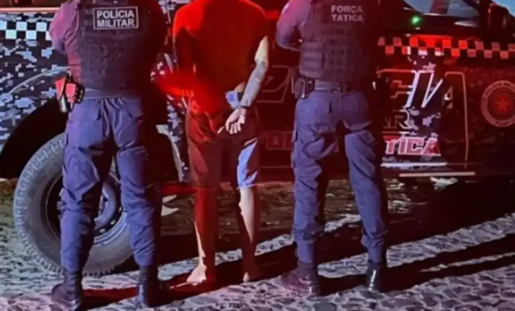 Adolescente apreendido pela PM por tentativa de feminicídio em Piripiri