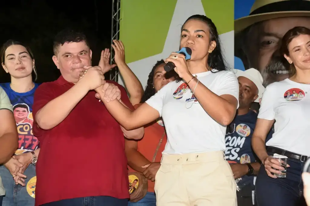 Dr. francisco costa encerra campanha em amarante: Vereadora Mylana Vilarinho anuncia encerramento campanha em Amarante