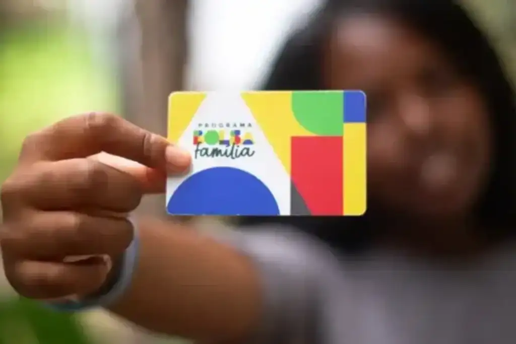 Salário de aprendiz no bolsa família: Cartão Bolsa Família representa novas regras de auxílio