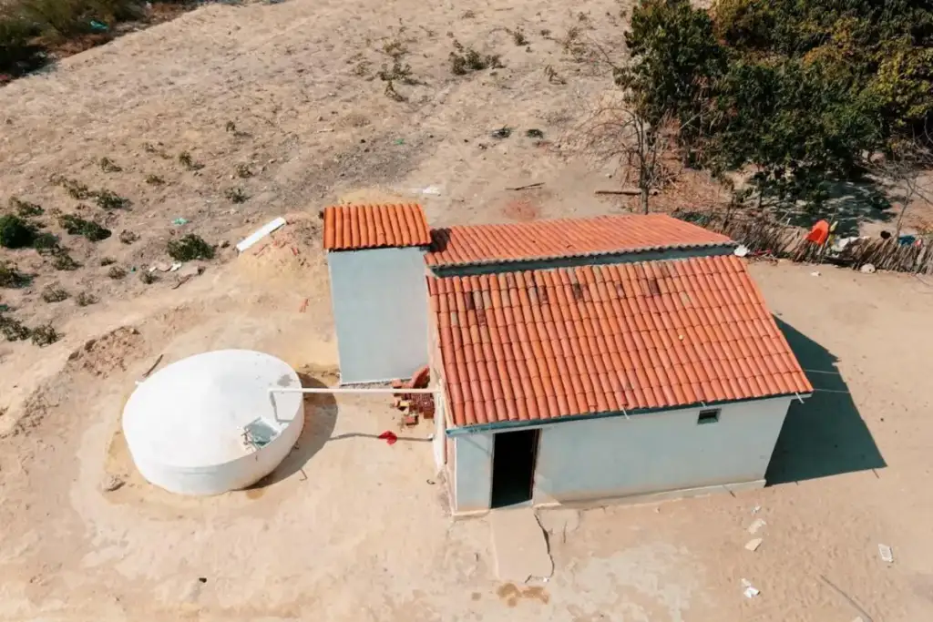 Cisternas semiárido simões piauí: Cisterna instalada em residência no semiárido piauiense