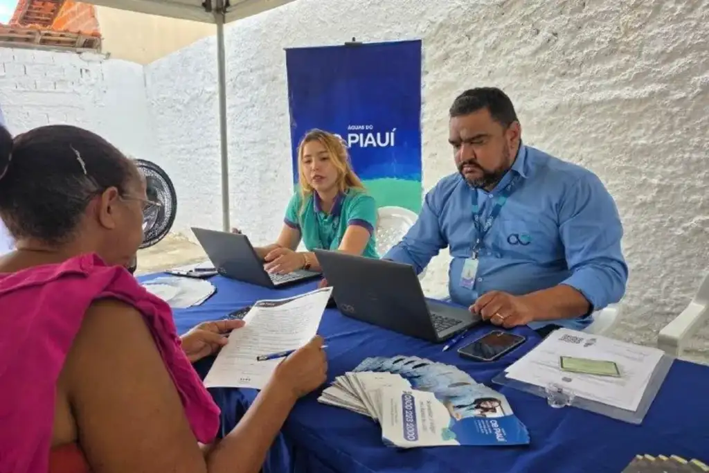 Tarifa social desconto água demerval lobão: Famílias de Demerval Lobão recebem atendimento Tarifa Social Águas Piauí