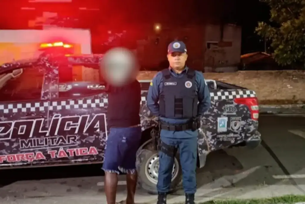 Homem preso por agredir ex-companheira em regeneração: Homem preso pela Polícia Militar em Regeneração