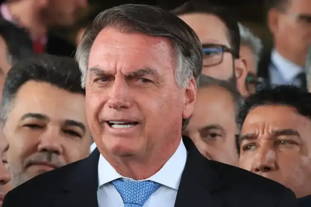 Revisão criminal bolsonaro stf: Bolsonaro em Brasília, defesa pede anulação de condenação no STF